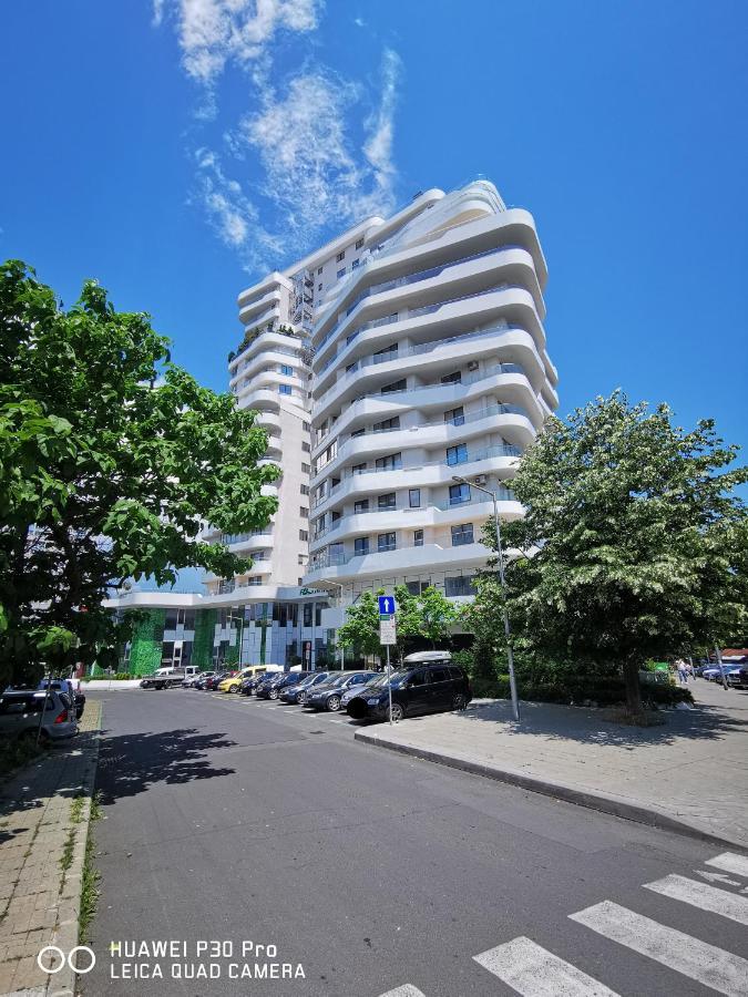Luxury Apartments Alix Burgas Esterno foto